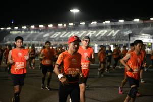 BIB: 26073, 2752, 25565, 260
                            <button type="button" onclick="openModal(10665807)" class="btn btn-primary btn-sm float-right btn-popup" data-toggle="modal" data-target=".modal-high-quality">
                        <i class="fas fa-shopping-cart"></i> Add to Cart
                    </button>
                                            <button type="button" onclick="isThisMe(10665807, true)" class="btn btn-success btn-sm float-right btn-popup btn-isme hidden" data-toggle="tooltip" data-placement="bottom" title="นี่คือรูปของคุณใช่ไหม คลิกที่นี่เพื่อเอาเข้าอัลบั้ม">
                        <i class="fas fa-plus"></i> Add to album
                    </button>
                    <button type="button" onclick="isThisMe(10665807, false)" class="btn btn-warning btn-sm float-right btn-popup btn-isnotme hidden">
                        <i class="fas fa-ban"></i> Remove from album
                    </button>